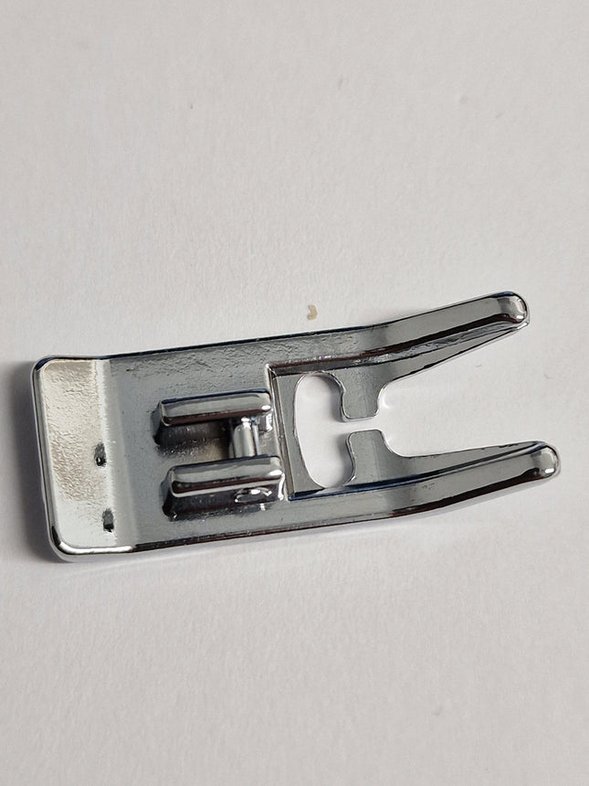 Zig Zag Foot Snap On To Fit Singer Machines - image 2