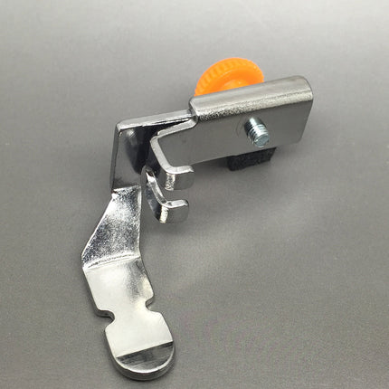 Zipper Foot Adjustable - image 3
