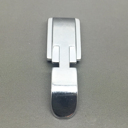 Narrow Zipper Foot - image 3