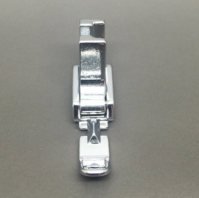 Narrow Zipper Foot Low Shank - image 2