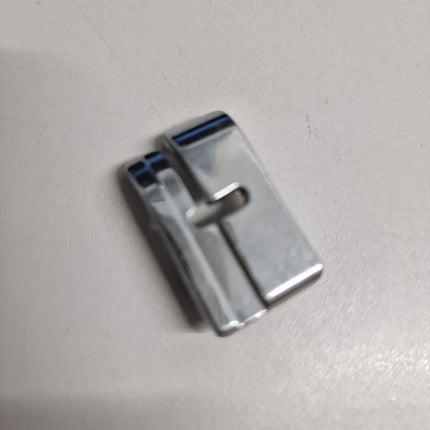 HUSQVARNA VIKING BLINDSTITCH Foot D Metal - image 3