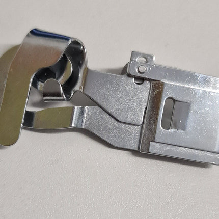 5/8 Bindng, Hemming Foot - image 2